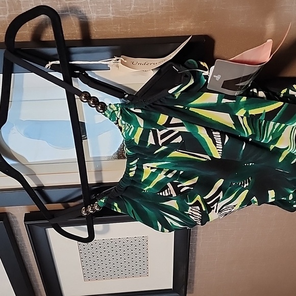 Magicsuit Lisa Barbados One Piece Swimsuit - Picture 4 of 14